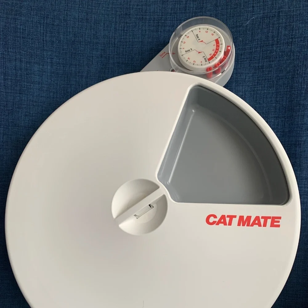 Cat Mate C50 Automatic 5 Meal Pet Feeder, 2 Ice Packs, Instructions, WORKS GREAT